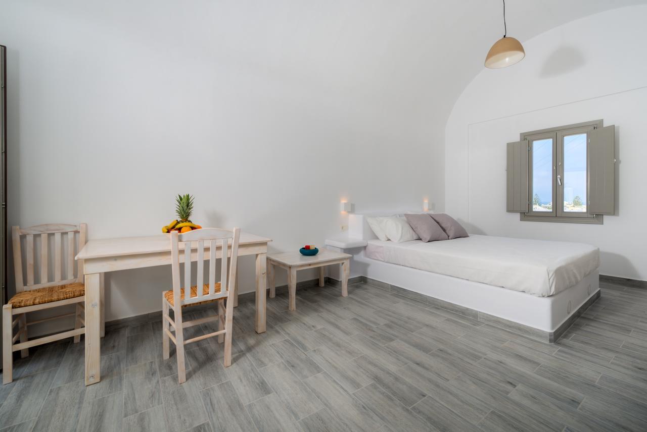 Casa Iphigenia Aparthotel