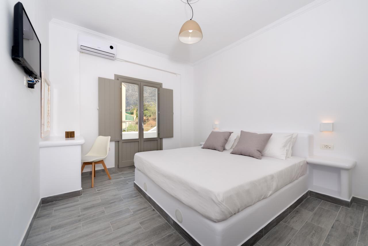 Aparthotel Casa Iphigenia Kamári